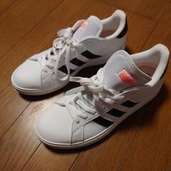 Adidas迷彩ライン