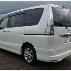 ■631★日産 セレナ ハイウェイスター Ｓ－ハイブリッド（H25年）★スマートキー★ＳＤナビ★フルセグ★Ｂカメ★後席天井モニター（エアパイン）★両側Ｐスラ★ＨＩＤ★フォグ★ウインカーミラー★クルコン★ウインカーミラー★純正ＡＷ★の画像