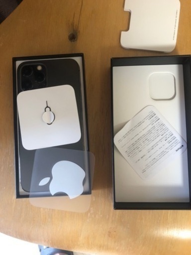 IMEI 356723118092136     iphone 12promax  128g  バッテリー87%