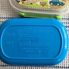 カーズ　弁当箱の画像