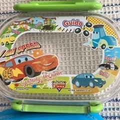 カーズ　弁当箱の画像