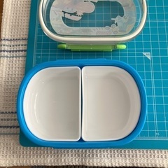 カーズ　弁当箱の画像