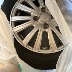 スタッドレスタイヤ