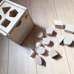 型はめ おもちゃ パズルの画像