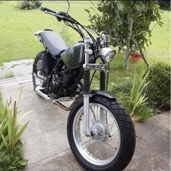 ヤマハ TW200 2JL　