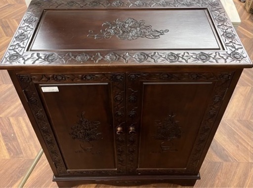 BY REUSE 霧島国分新町店 出張買取•見積完全無料¥0】アンティーク調 飾り棚