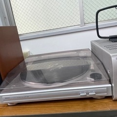 ミニステレオ+レコードプレイヤー※ 直接引き取りの方でお願いします。の画像