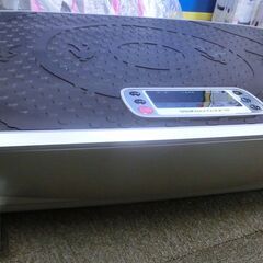 ◆お引取り限定/三重県/値引不可(値引きコメント返信不可)◆ ALINCO FAV3017  3D振動マシン バランスウェーブの画像