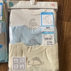 【値下げしました】子供服サイズ90 新品未使用の画像