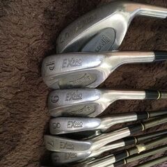 【値下げしました】ゴルフクラブセット　アイアン3〜9,P,S ゴルフバッグ付きの画像