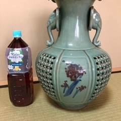 高麗青磁　壺　花瓶　海泉