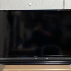 値下げしました❗️SHARP 録画機能付き40型液晶テレビ　LC-40DR9の画像