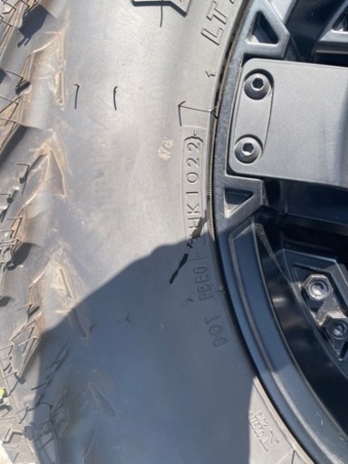 275/70r 17 タイヤホイールセット　ハイラックス、プラド