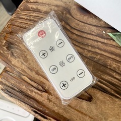 【未使用品‼️】TIYU 卓上冷風扇 ミニクーラー リモコン付き 扇風機 ファンの画像