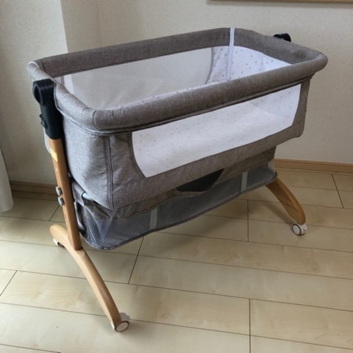 添い寝ベビーベッド