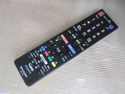 値下げ！3か月間保証☆配達有り！15000円(税別）シャープ 32型 液晶テレビ 2020年製 リモコン付き