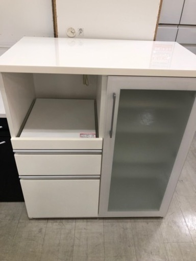 取りに来れる方限定！１枚扉レンジ台です！