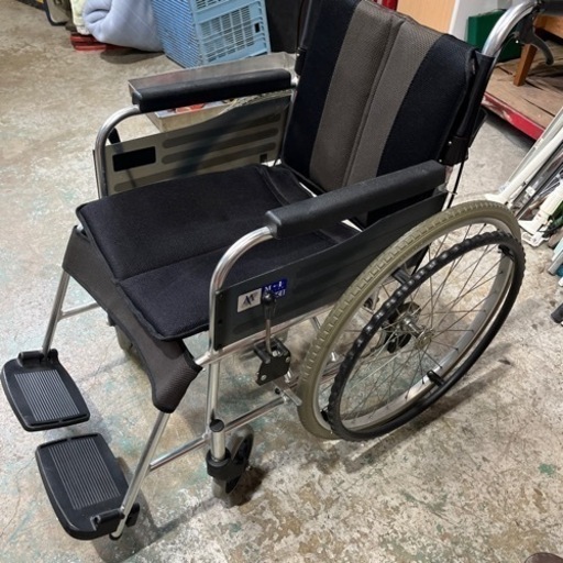 車椅子 ブラック