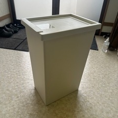 ※受け渡し先決まりました　IKEA ゴミ箱