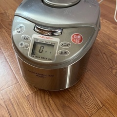 炊飯器