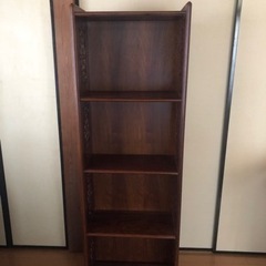 飾り棚　透かし彫りの画像