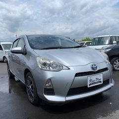 車両総額34.8万円 トヨタ アクア S 車検2年付き 機関良好...