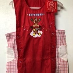 アンパンマンエプロン　保育士　幼稚園教諭