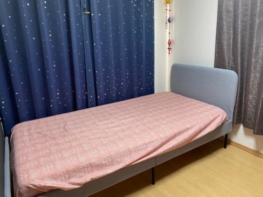 SOLD中古品 IKEA SLATTUM スラットゥム、ニトリシングルマットレス付き。