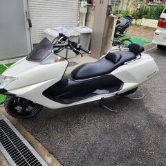 マグザム　走行16200キロ　250 配送可能　大阪から　