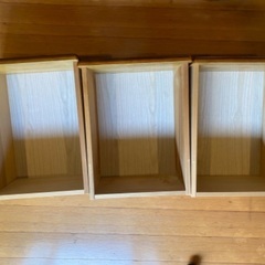 アンティークベンチチェストの画像