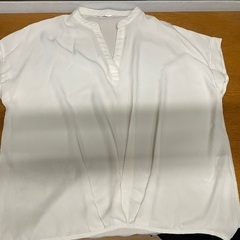 夏用ブラウスとロングカーディガンの画像