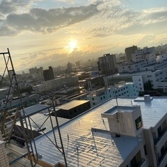 現場構内の雑工（主に手元作業）軽作業になります。現場未経験でも10000円以上保証の画像