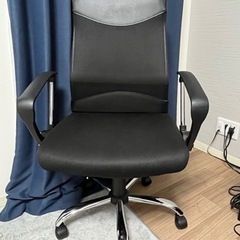 【定価から80%off】デスクチェア(黒)