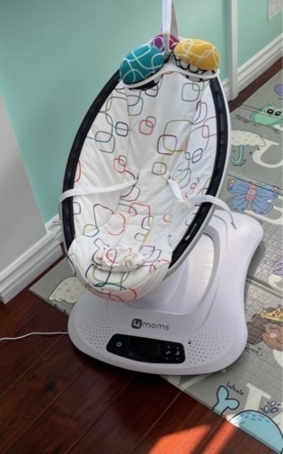 電動ベビーバウンサー　ママルー4 4mom