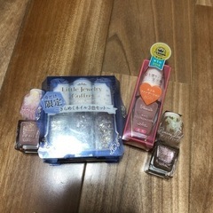 【値下げ】2300円以上相当　新品未開封　マニキュア