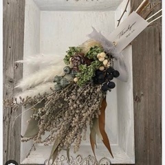 ストエベ　他の植物と一緒に花瓶にさしたら素敵、朽ち知らずくらい長持ちの画像