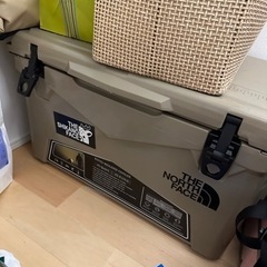 アイスランドクーラーボックス