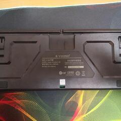 E元素ゲーミングメカニカルキーボード(赤軸)NPETゲーミングマウスパッドの画像