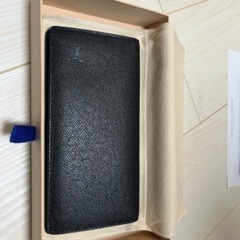 【現金決済へ変更のため受付終了】黒長財布 ルイヴィトン ポルトフォイユ・ブラザ