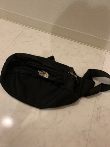 ノースフェイスポーチ