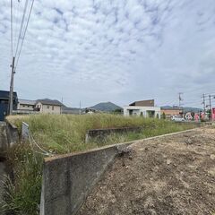 幹線道路沿いの土地