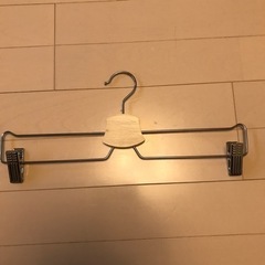 スカート、ズボン用ハンガー5本セットの画像