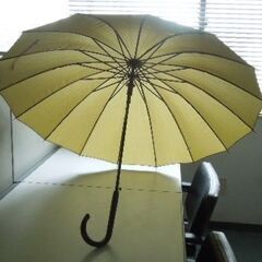 【ご成約済】うぐいす色 和装にも似合う16本骨ジャンプ傘