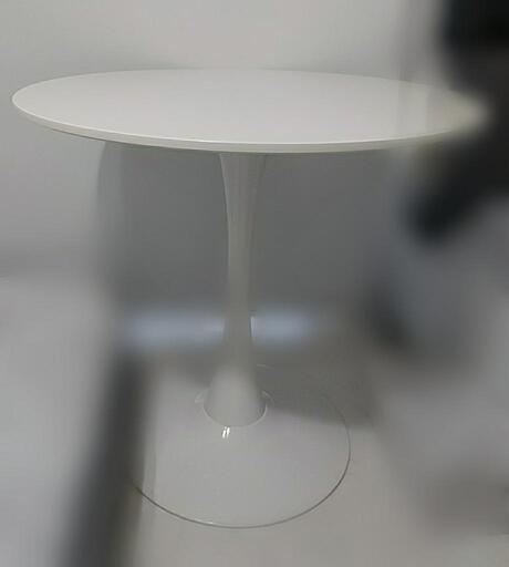 お譲り先決定いたしました。セット売りで。ラウンドテーブル80㎝ \u0026 IKEA LUDDE ラグ