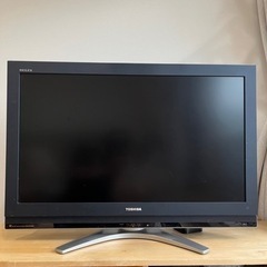 液晶テレビ　TOSHIBA REGZA 37型