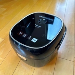 Panasonic SR-KT067 炊飯器