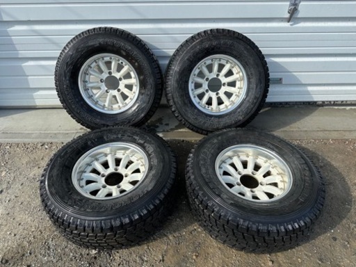 No.772 15インチ 15×7J 5H-15 139.7 4本セット 265/70R15 YOKOHAMA 2007年 スタッドレス ジムニー