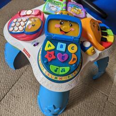 お取引中　フィッシプライス　おしゃべりバイリンガルテーブルの画像