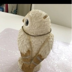 フクロウの貯金箱の画像