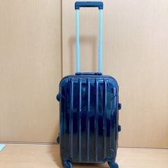 決まりました【Mサイズ】キャリーケース【鍵付き】